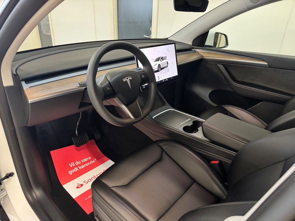 Tesla Model Y Long Range RWD 5d
