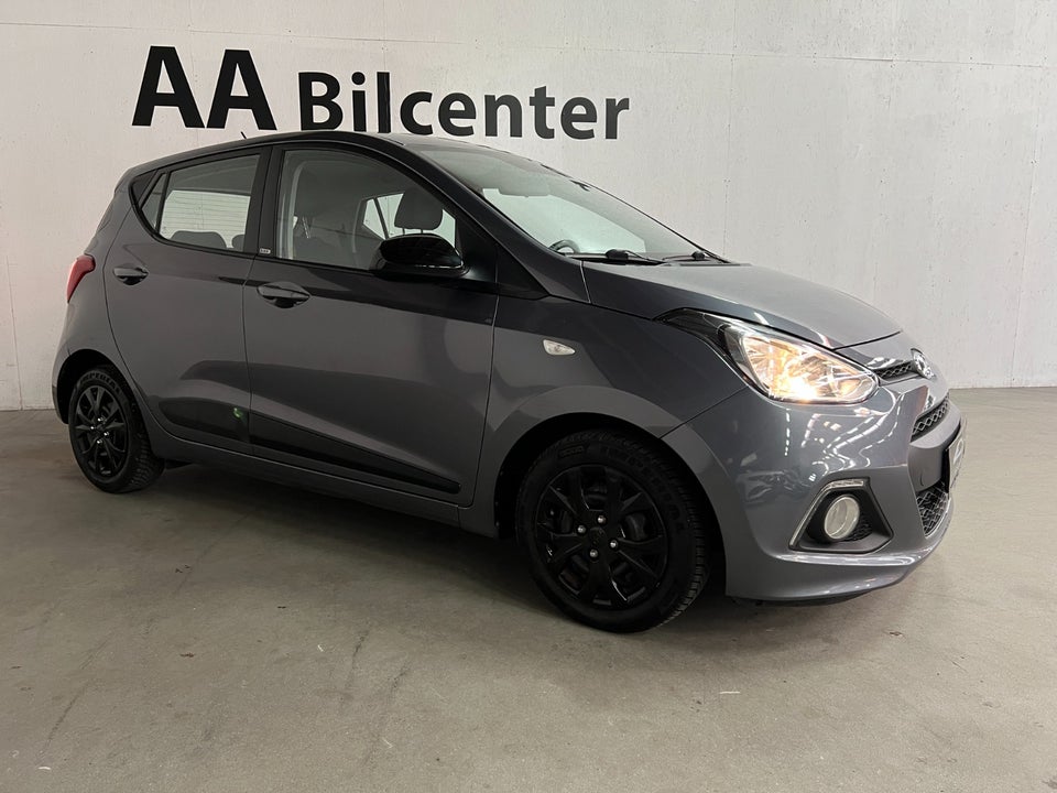 Hyundai i10 1,0 Black Line 5d
