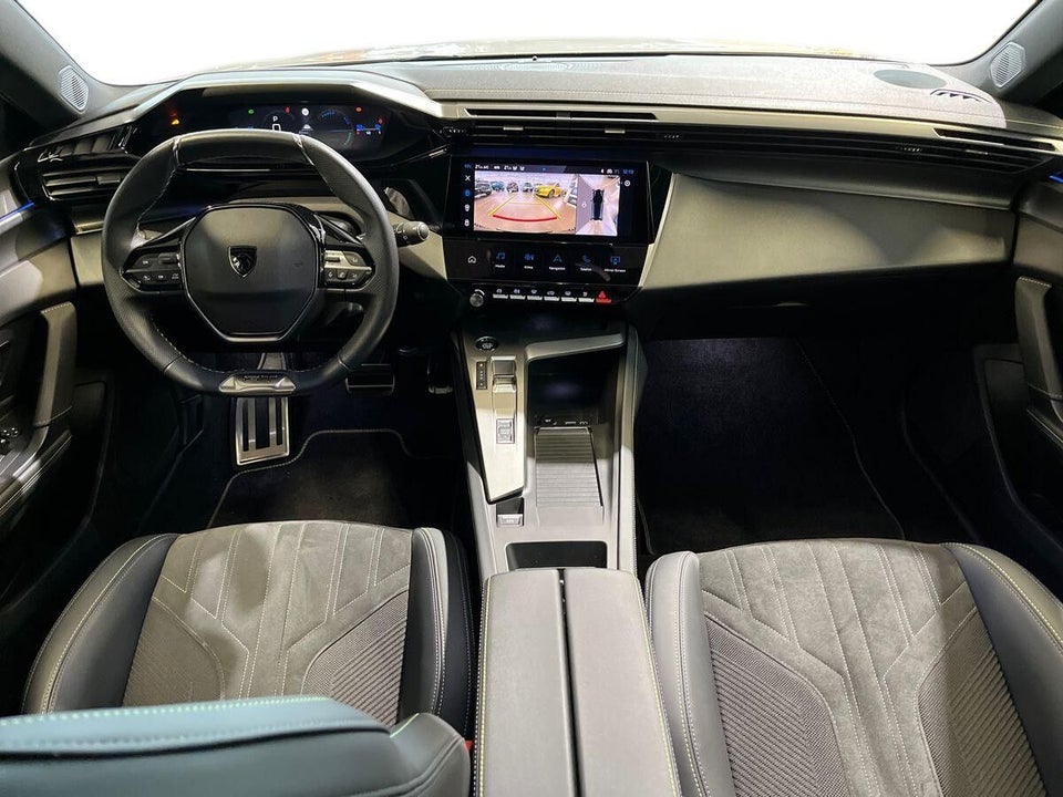 Peugeot e-308 54 GT 5d