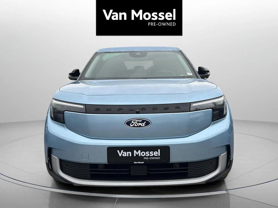 Ford Explorer 82 Select Extended Range 5d