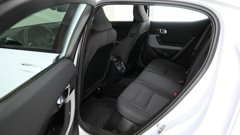 Polestar 2 Standard Range 5d