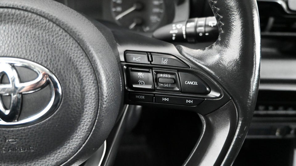 Toyota Yaris 1,5 Hybrid H3 e-CVT 5d