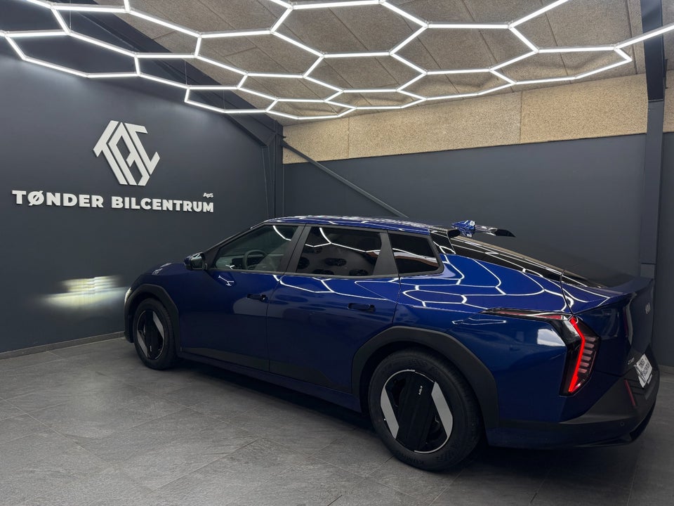 Kia EV4 81 Long Range Upgrade Fastback 4d