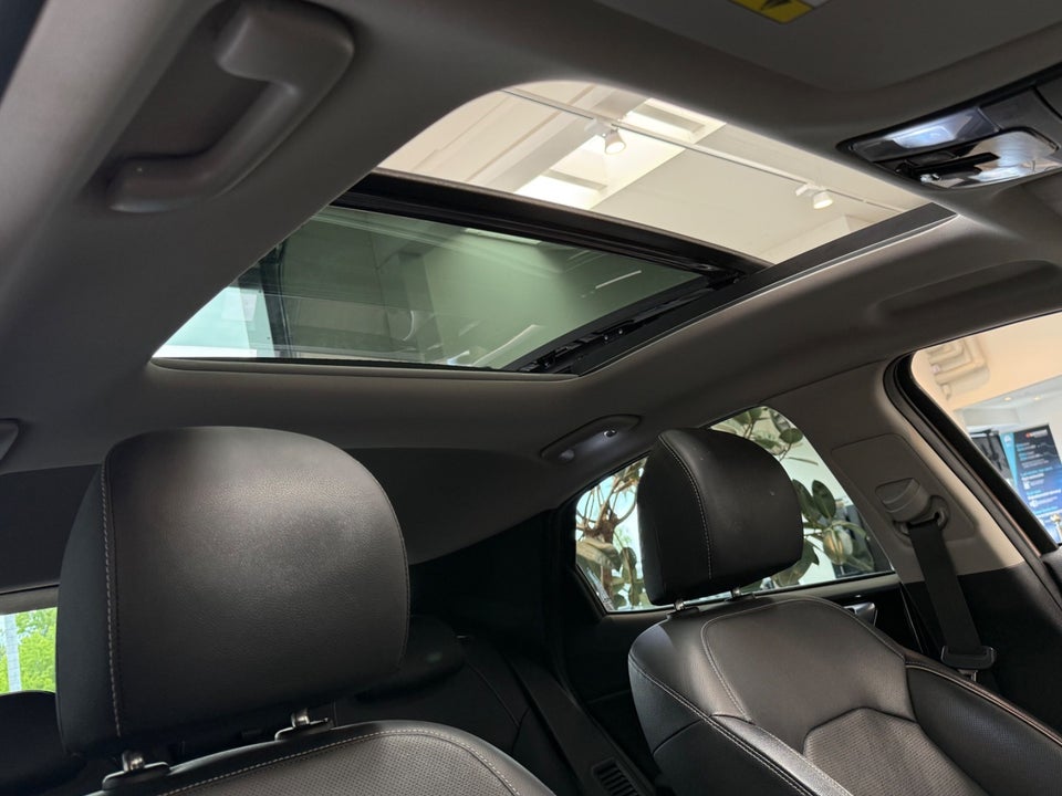 Kia XCeed 1,6 PHEV Upgrade DCT 5d
