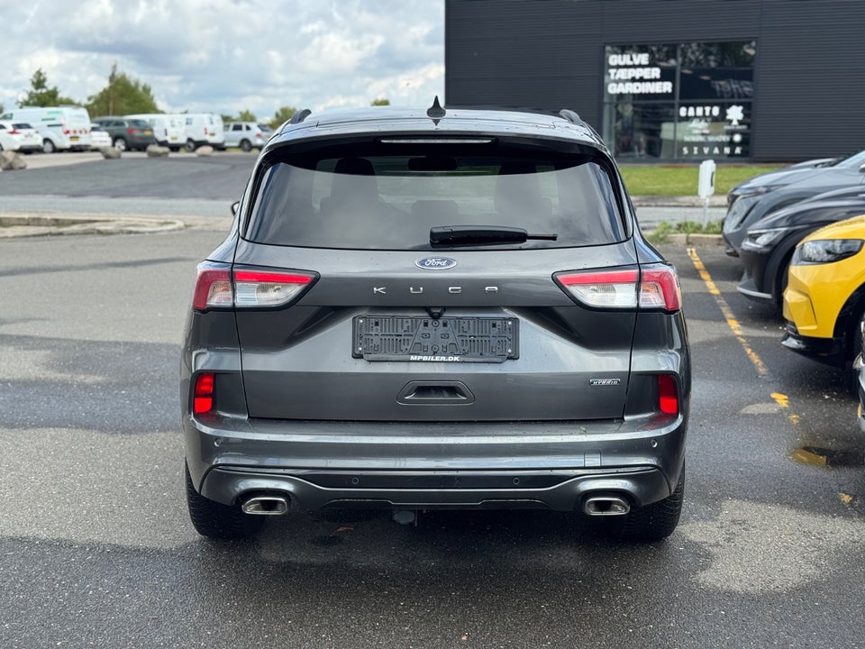 Ford Kuga 2,5 PHEV ST-Line X CVT 5d