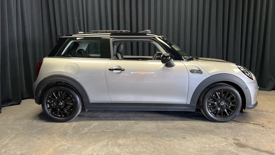 MINI Cooper SE Edition Premium Plus 3d