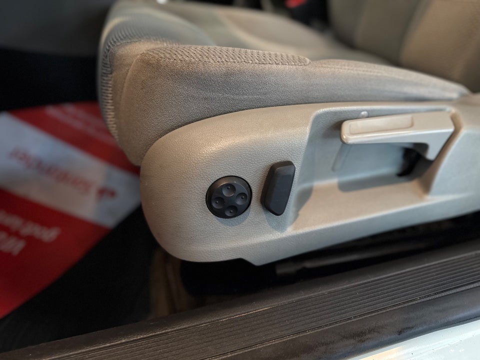 VW Passat 2,0 FSi Comfortline 4d