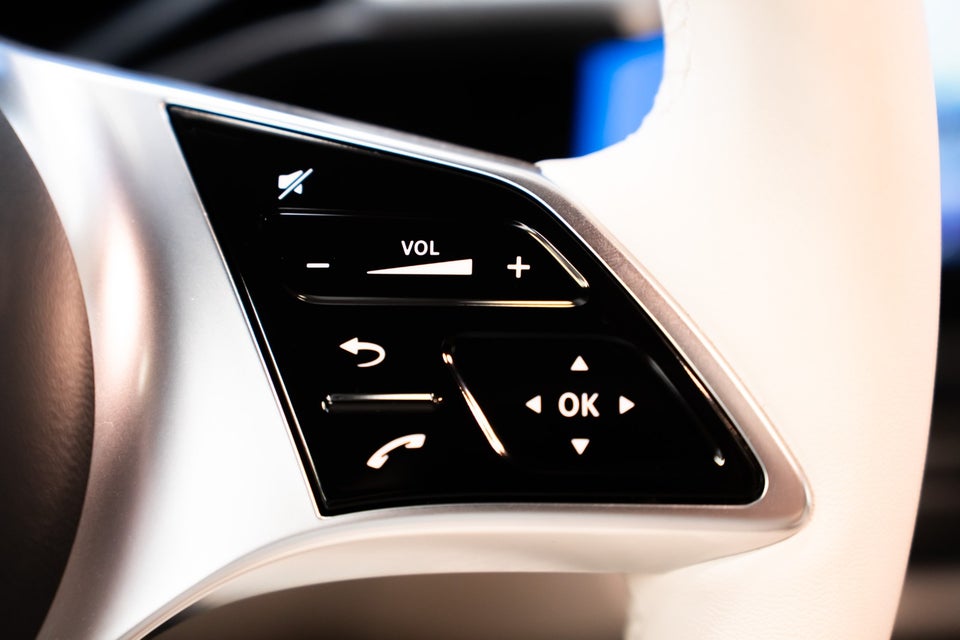 Mercedes CLA250+ EQ Progressive Advance Plus 4d