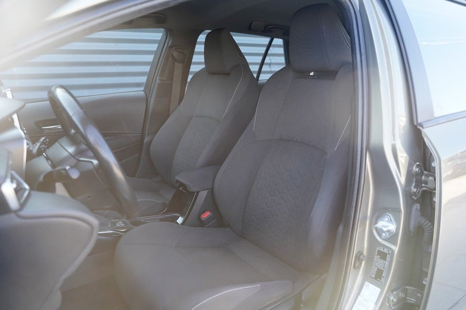 Toyota Corolla 1,8 Hybrid H3 Smart Touring Sports MDS 5d