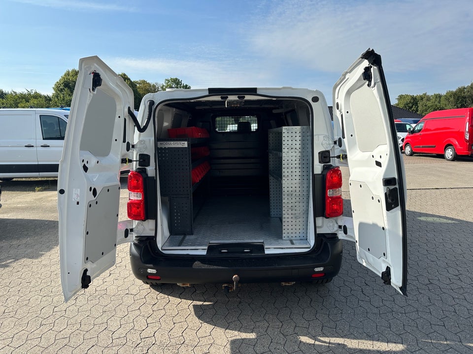 Peugeot e-Expert 75 L2 Plus Van