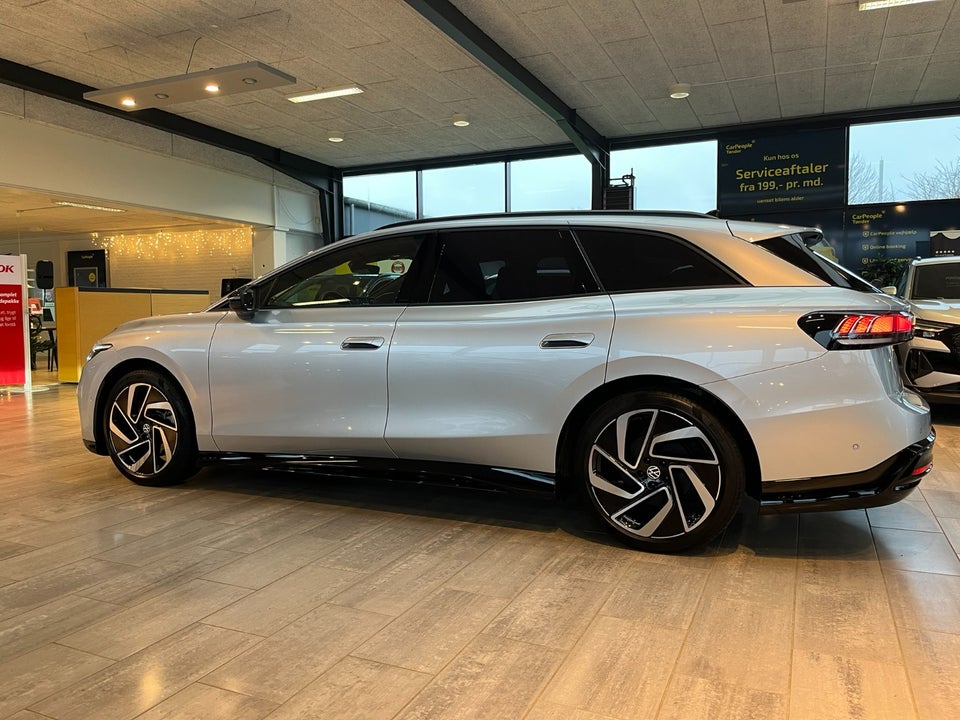 VW ID.7 77 Style Tourer 5d