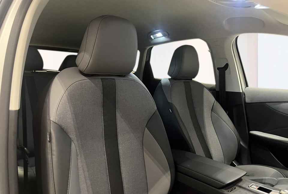 MG MGS5 64 Luxury 5d