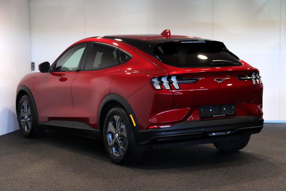 Ford Mustang Mach-E 75 Standard Range 5d