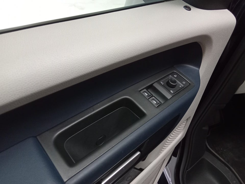 VW ID.Buzz 77 Style 75 Years Edition SWB 5d