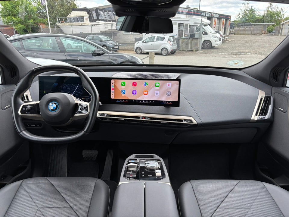 BMW iX xDrive40 Fully Charged 5d