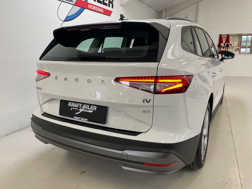Skoda Enyaq 60 iV Loft 5d
