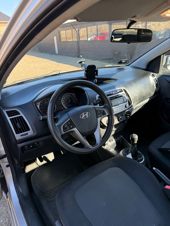 Hyundai i20 1,25 Comfort 5d