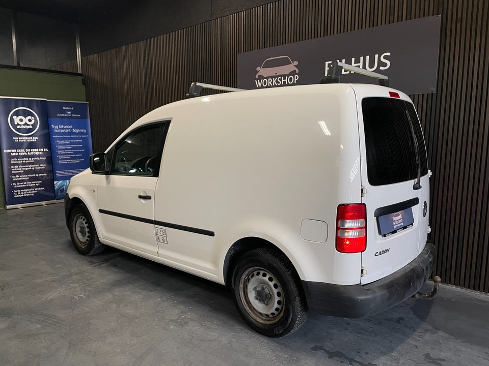 VW Caddy 1,6 TDi 75 BMT Van 5d