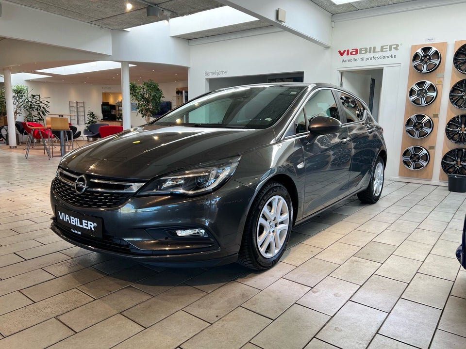 Opel Astra 1,0 T 105 Enjoy 5d
