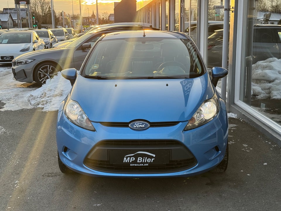 Ford Fiesta 1,25 82 Ambiente 5d