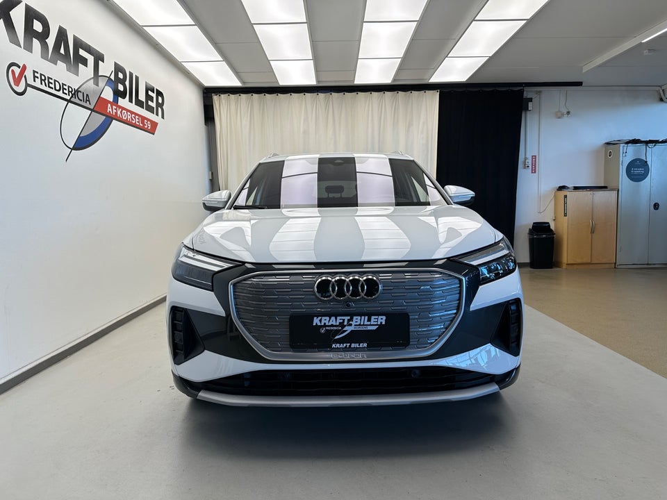 Audi Q4 e-tron 45 Progress 5d