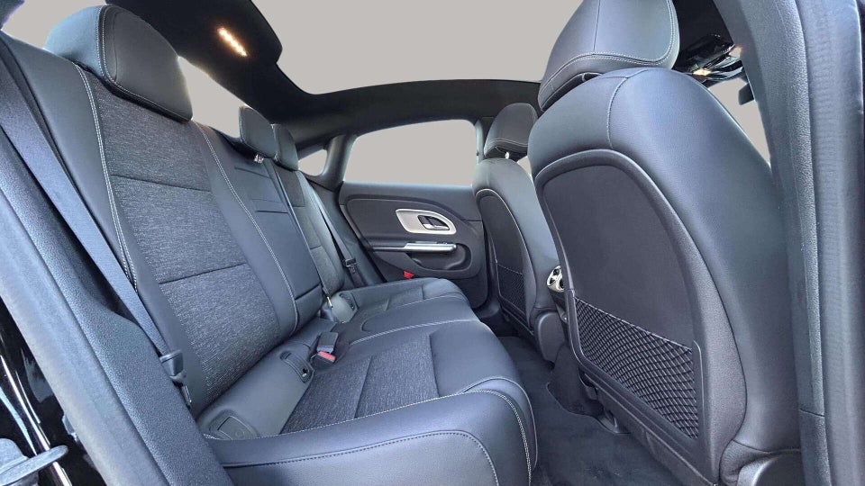 Mercedes CLA250+ electric Progressive Advance Plus 4d