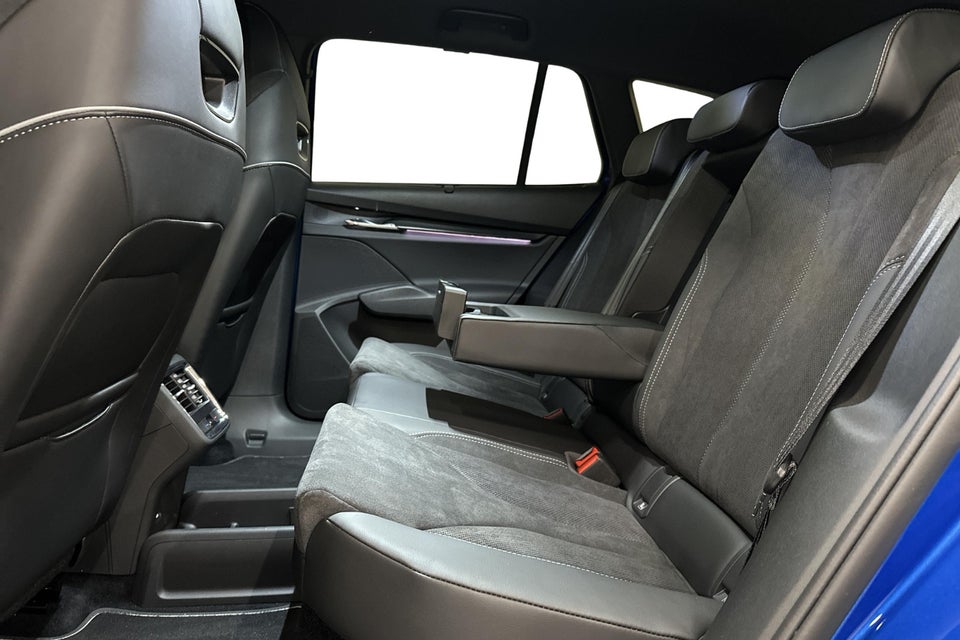 Skoda Enyaq 60 iV Sportline 5d