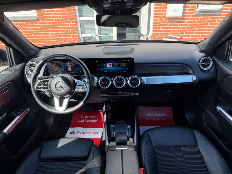 Mercedes EQB300 4Matic 5d