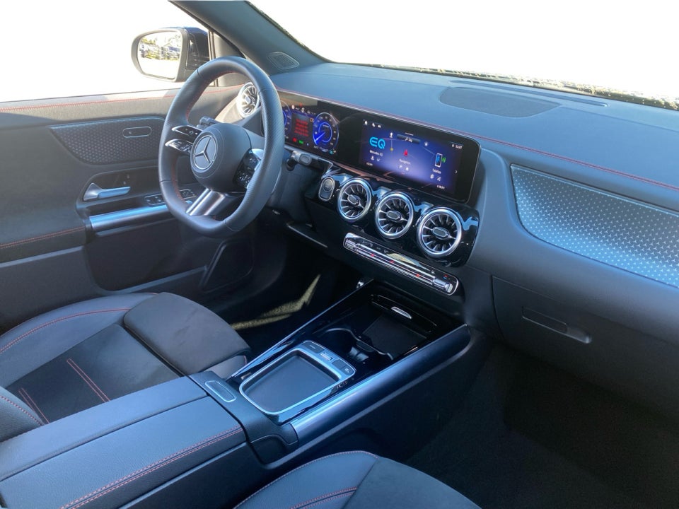 Mercedes EQA350 AMG Line 4Matic 5d