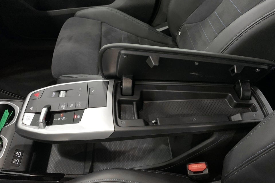 BMW iX1 eDrive20 M-Sport 5d