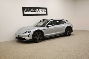 Porsche Taycan 4, modelår 2022, 35,000 km