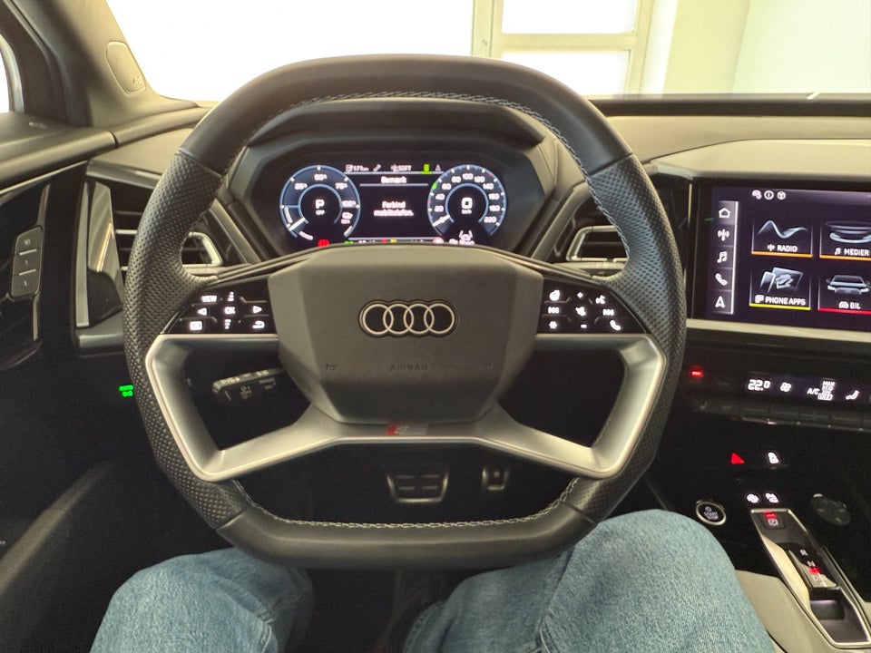 Audi Q4 e-tron 45 Ultra S-line 5d