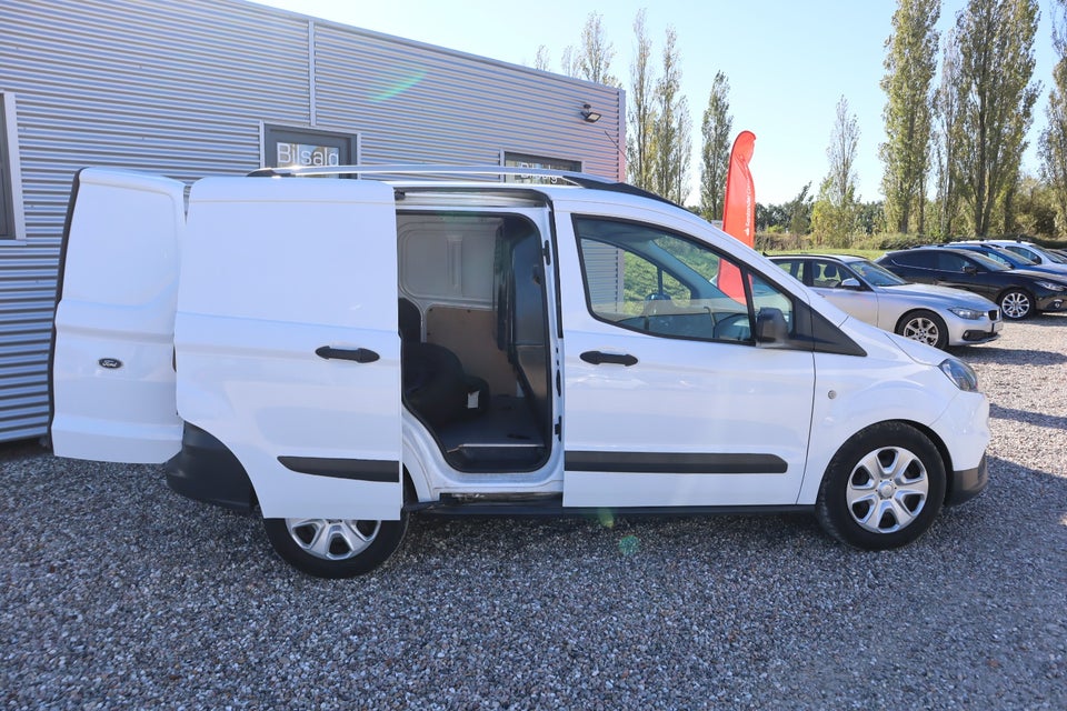 Ford Transit Courier 1,5 TDCi 75 Limited