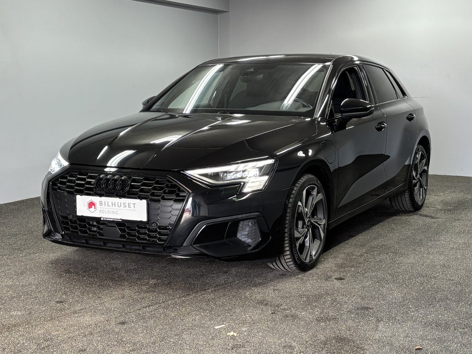 Audi A3 40 TFSi e Prestige Sportback S-tr. 5d