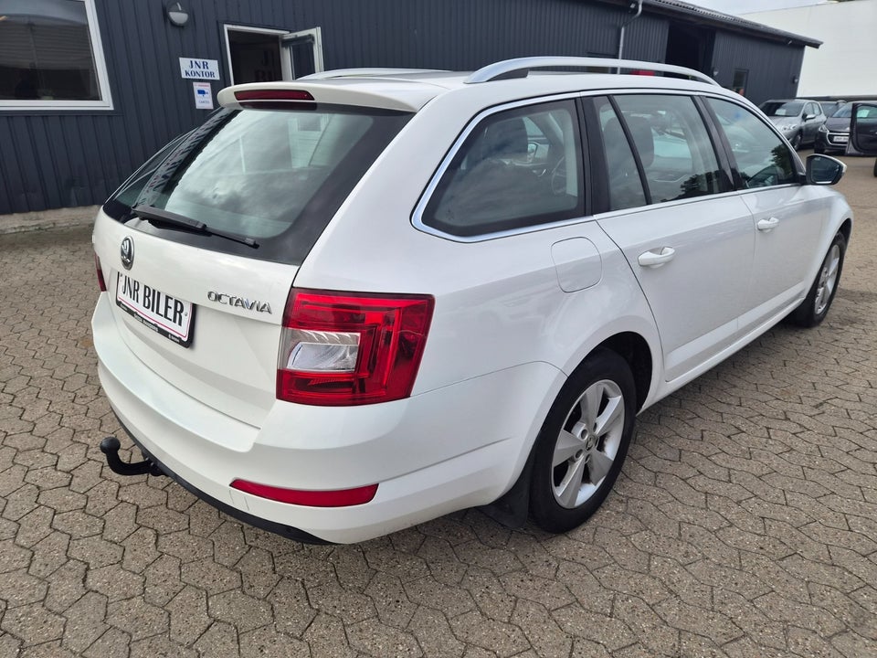 Skoda Octavia 1,2 TSi 105 Active Combi 5d