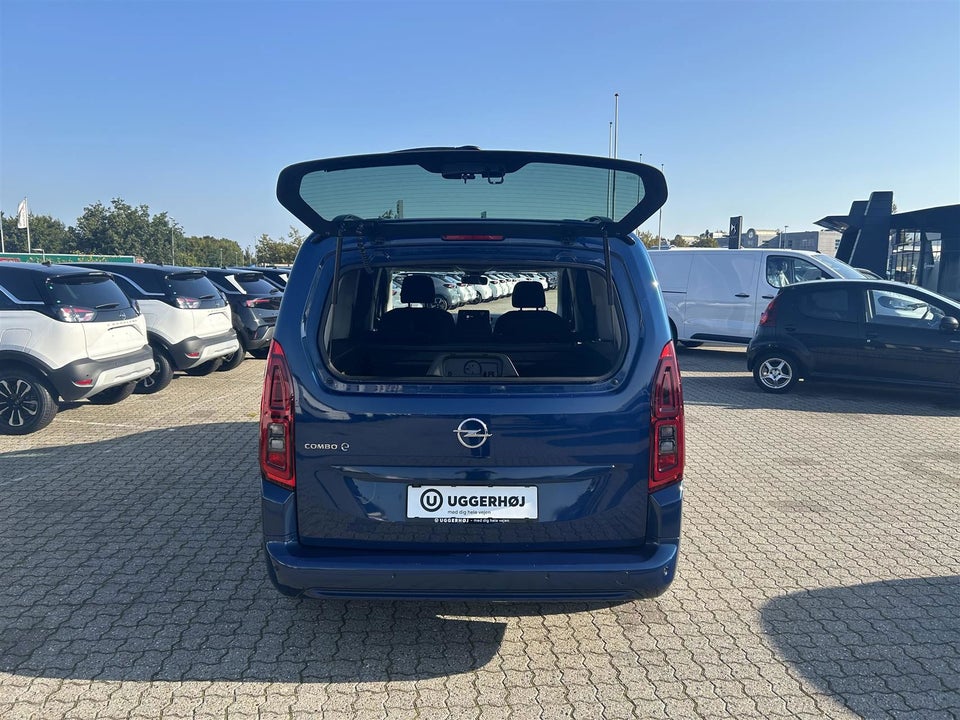 Opel Combo-e Life 50 Ultimate L2 5d