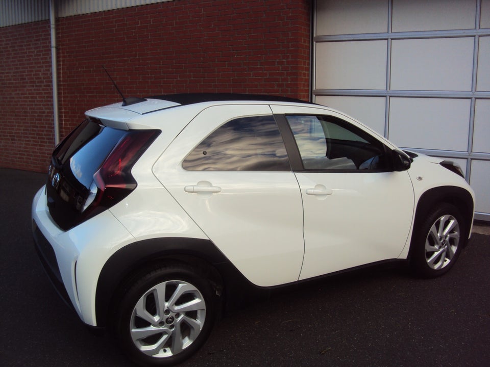 Toyota Aygo X 1,0 Air Active 5d