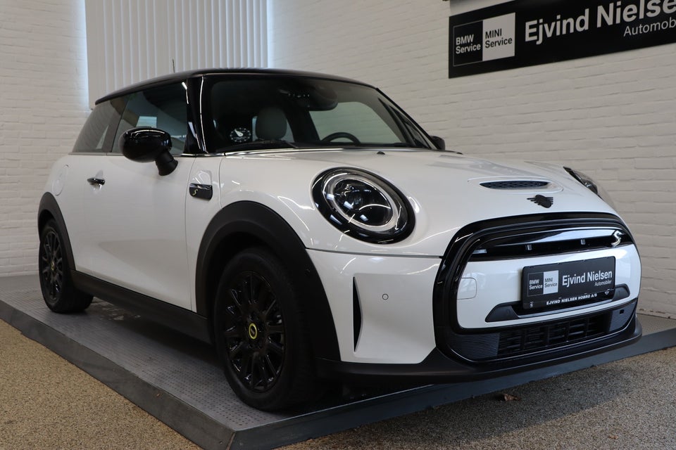 MINI Cooper SE Edition Premium Plus 3d