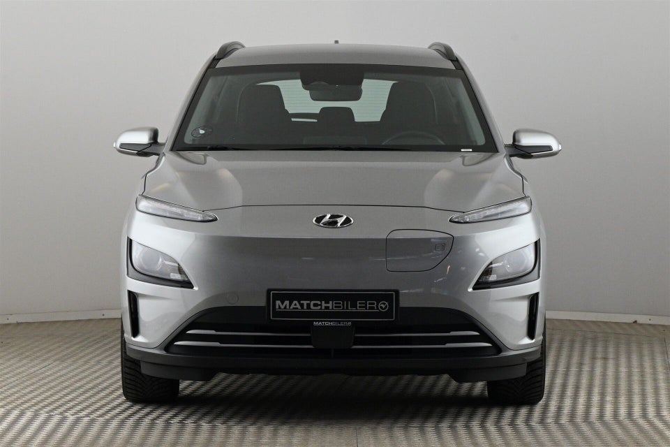 Hyundai Kona 39 EV Essential 5d