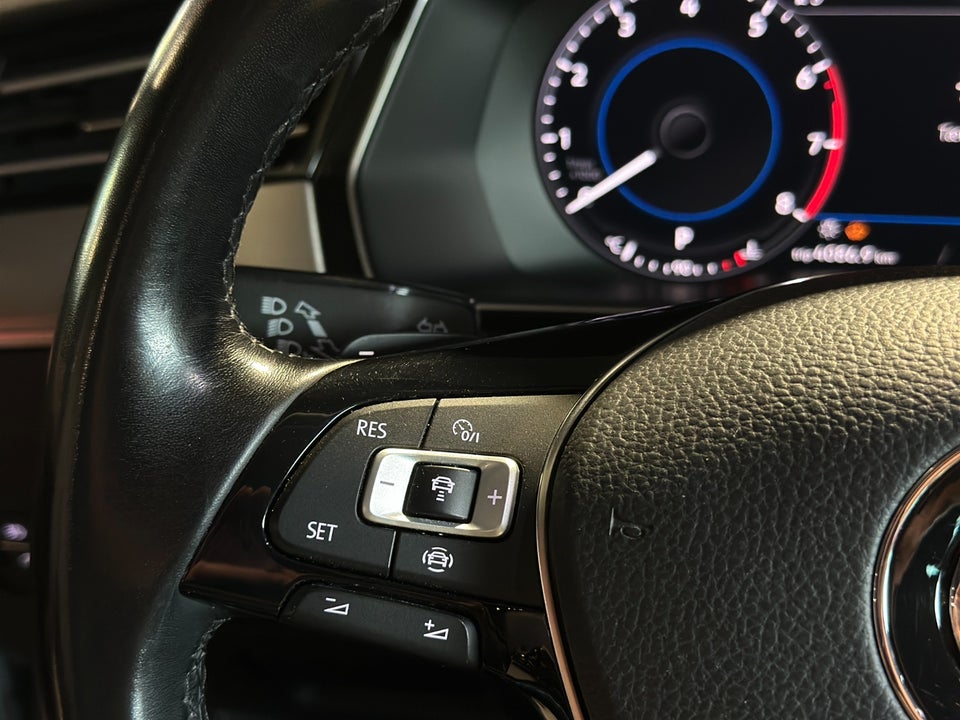 VW Passat 1,5 TSi 150 Highline Variant DSG 5d