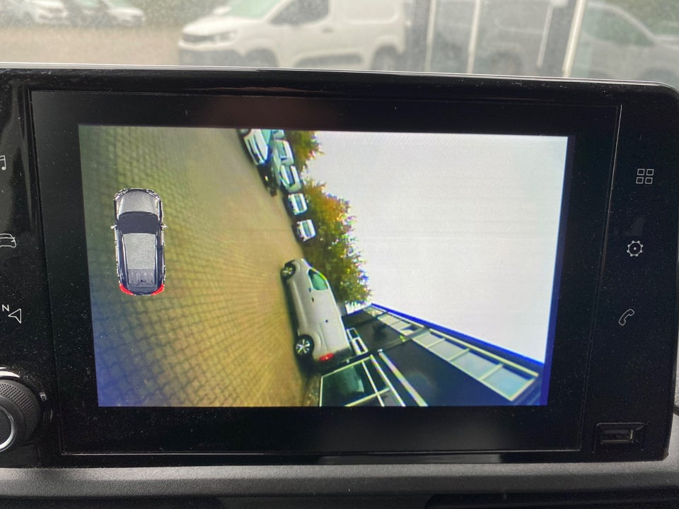 Peugeot Partner 1,5 BlueHDi 130 L2V2 Ultimate Van