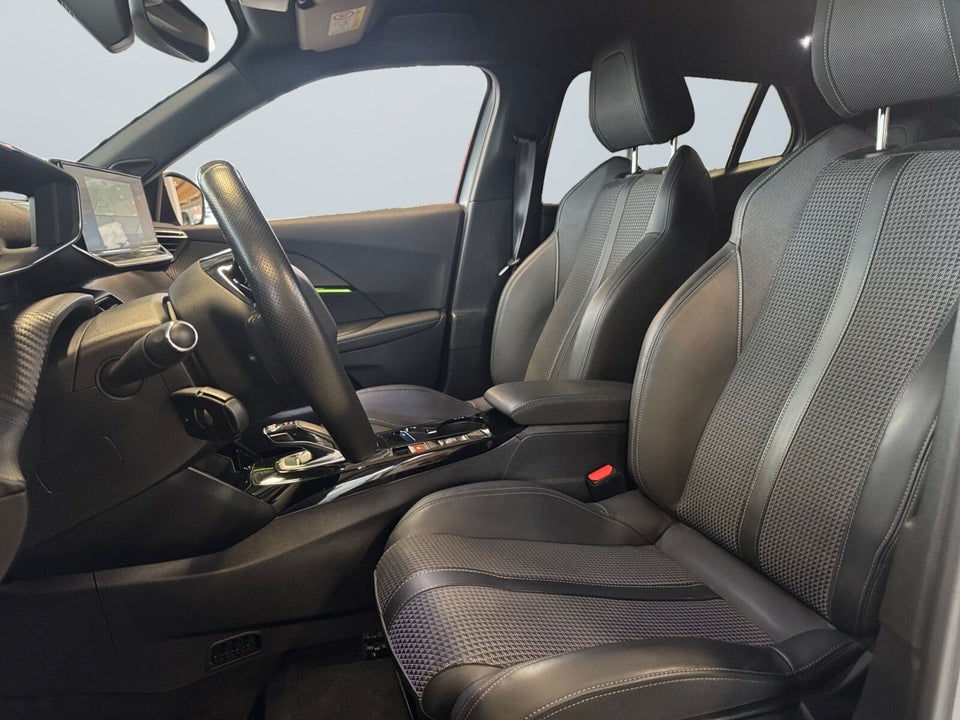 Peugeot e-2008 50 GT 5d