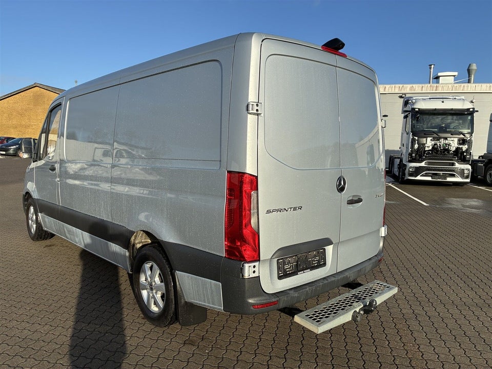 Mercedes Sprinter 316 2,2 CDi A2 Kassevogn aut. RWD