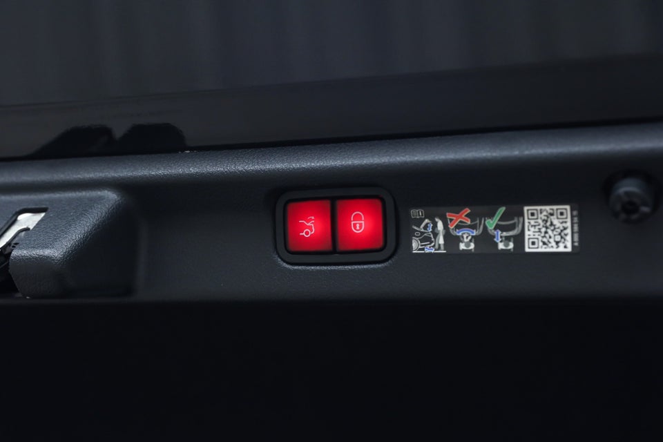 Mercedes EQE350 AMG Line 4d