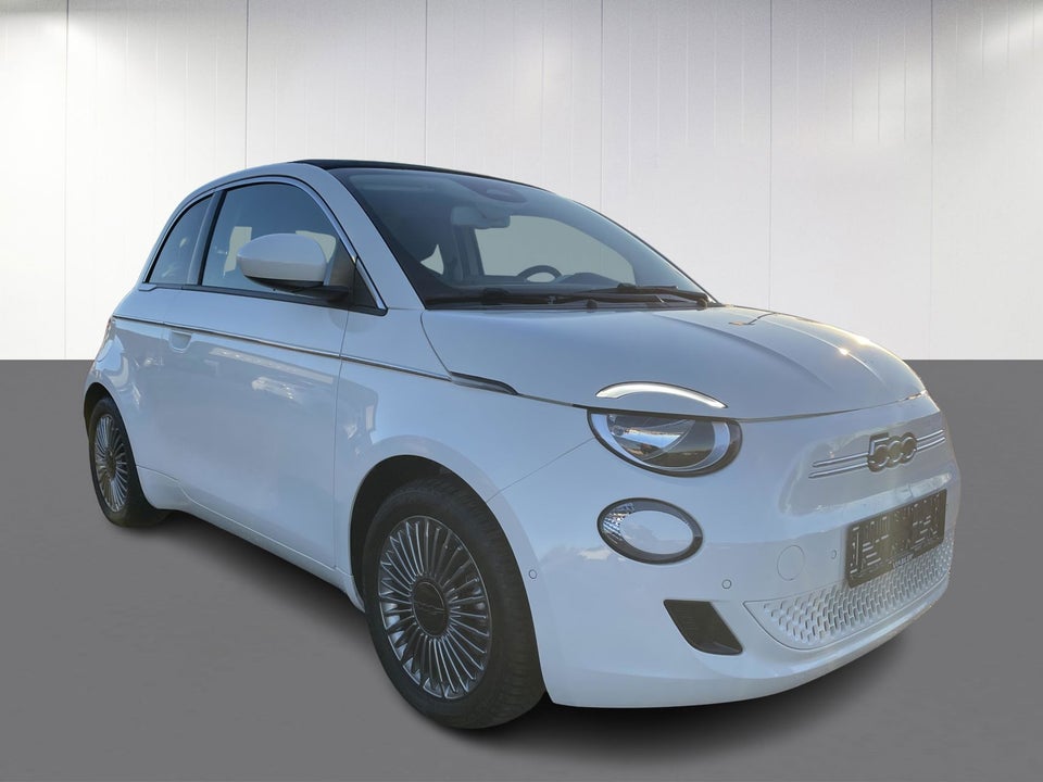 Fiat 500e 42 Icon Cabrio 2d