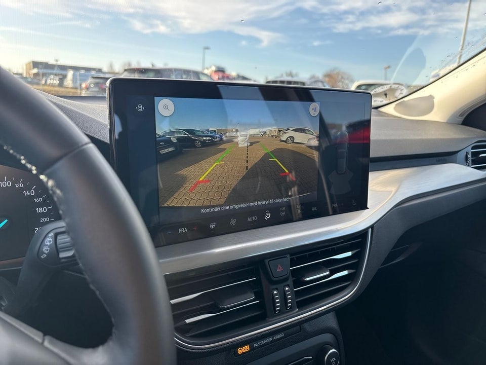 Ford Focus 1,0 EcoBoost mHEV Titanium stc. DCT 5d