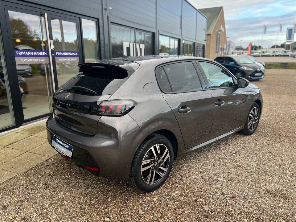 Peugeot 208 1,5 BlueHDi 100 Allure Sky 5d