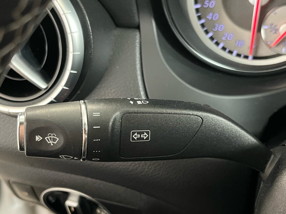 Mercedes CLA200 1,6 Coupé aut. 4d