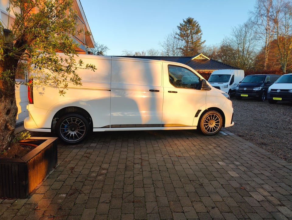 Ford Transit Custom 300L 2,0 EcoBlue MS-RT aut.