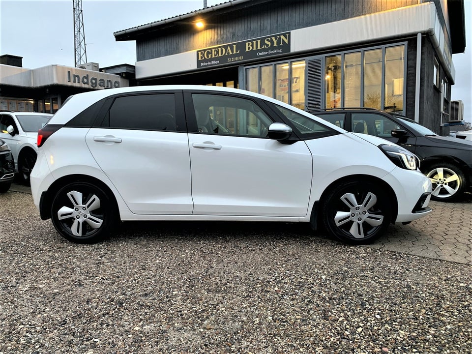 Honda Jazz 1,5 i-MMD Executive eCVT 5d